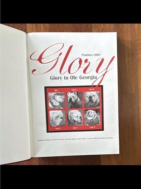2007 university of Ga yearbook panorama pandora  vintage UGA glory to ole Georgi
